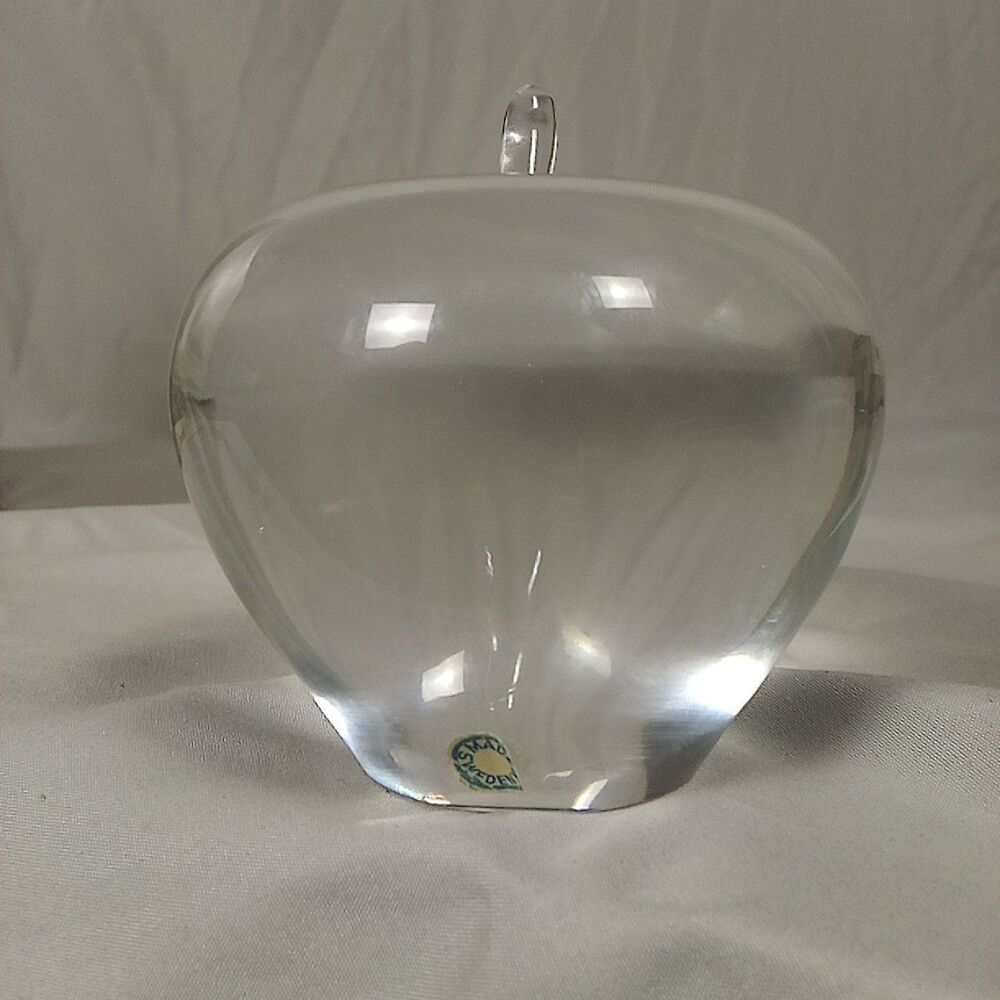 Sweden Art Crystal Apple Handmade Paperweight Clear Glass Vintage Decor